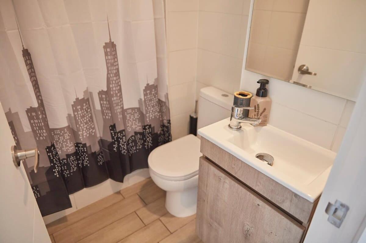 Апартаменты Hom I Amplio Departamento 2D2B En La Calle San Pablo Сантьяго Экстерьер фото